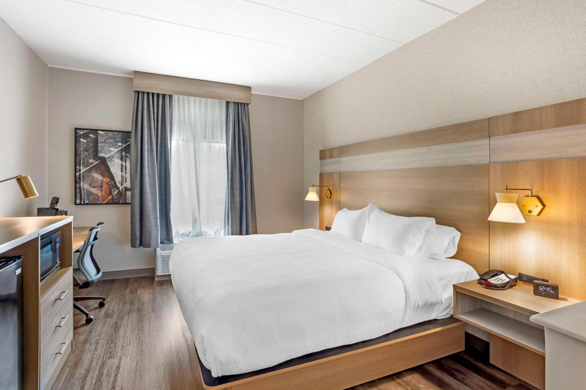 Best Western Plus Heritage Rail Inn & Suites York Bagian luar foto