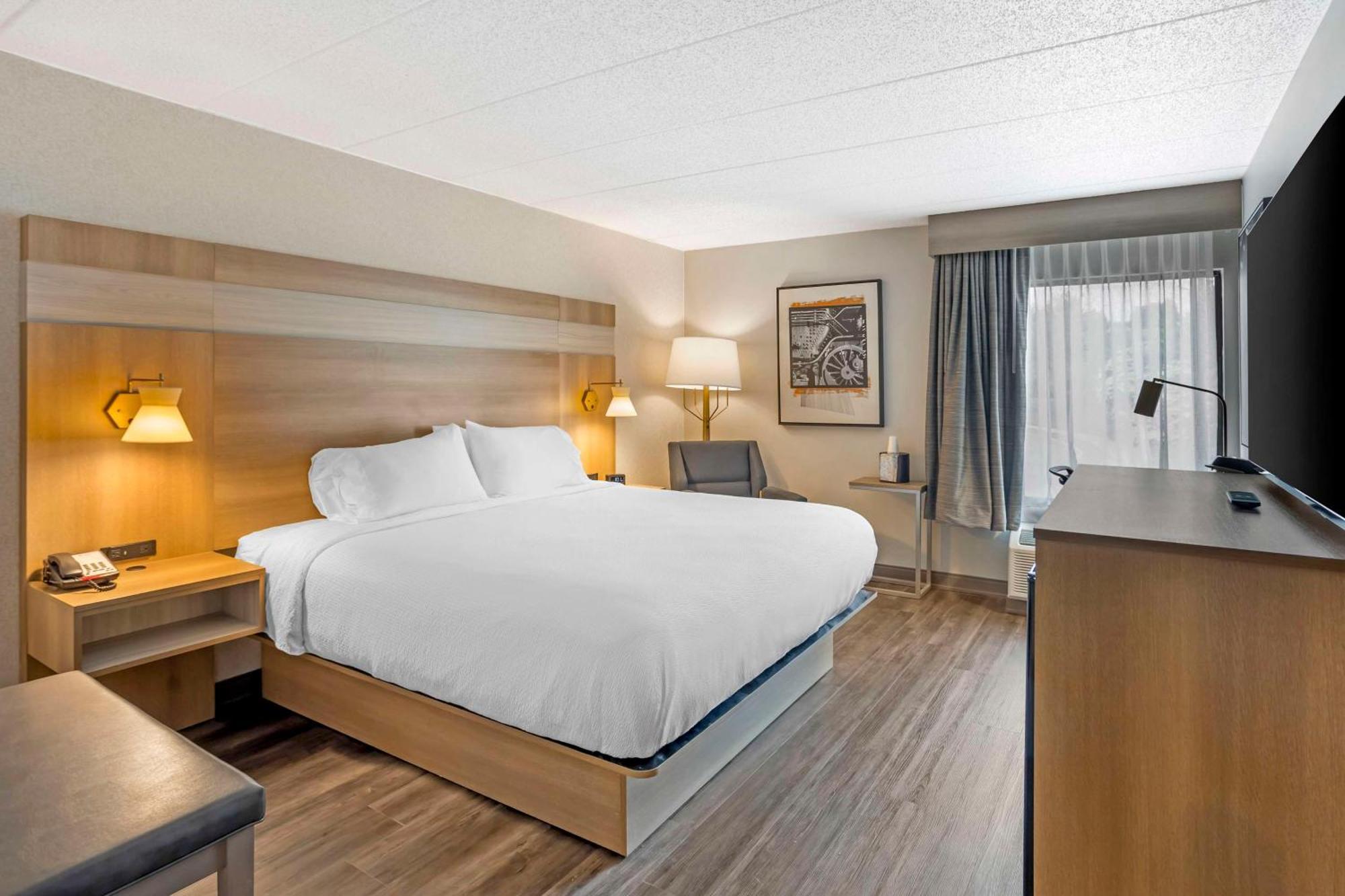 Best Western Plus Heritage Rail Inn & Suites York Bagian luar foto