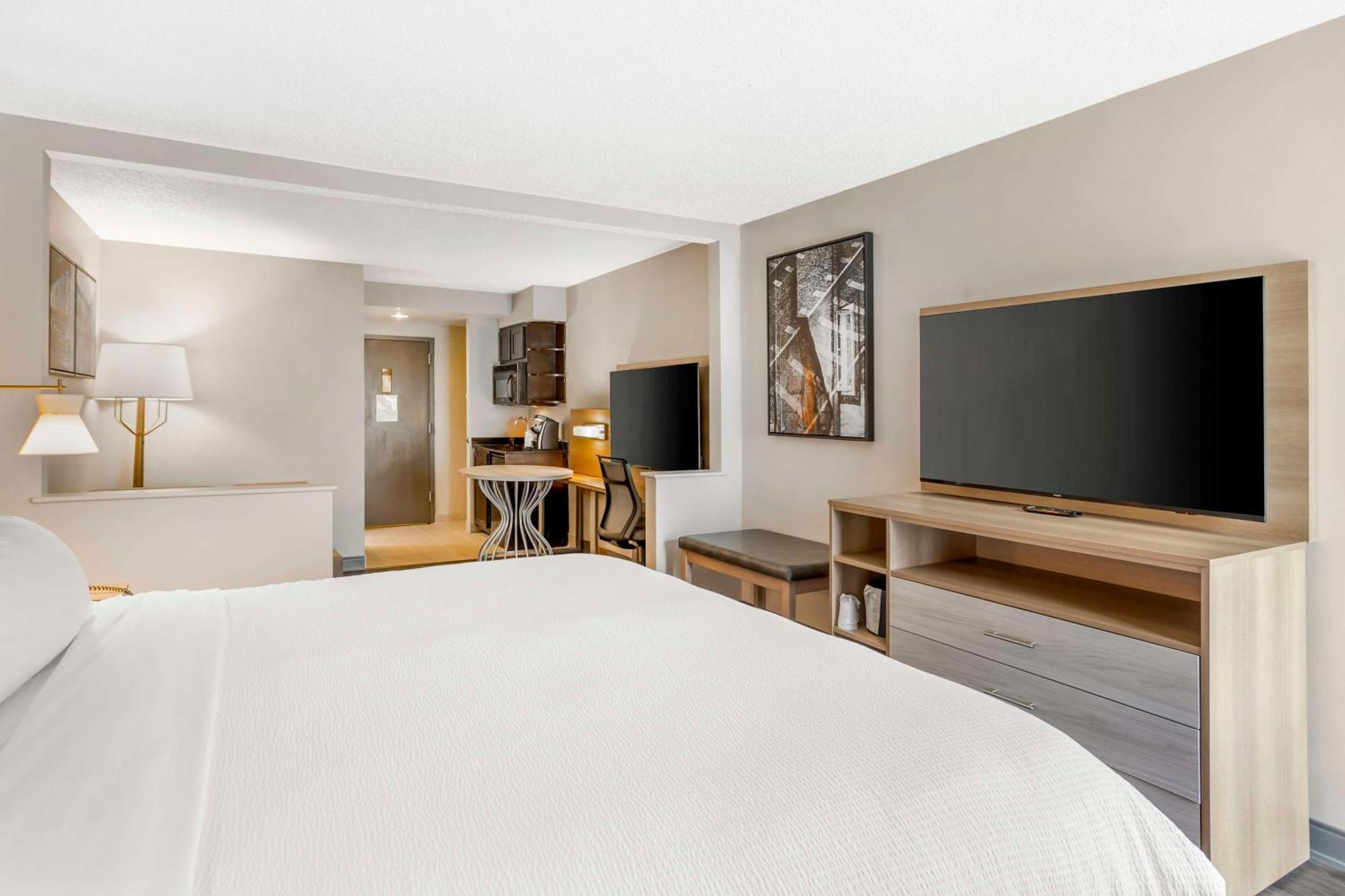 Best Western Plus Heritage Rail Inn & Suites York Bagian luar foto