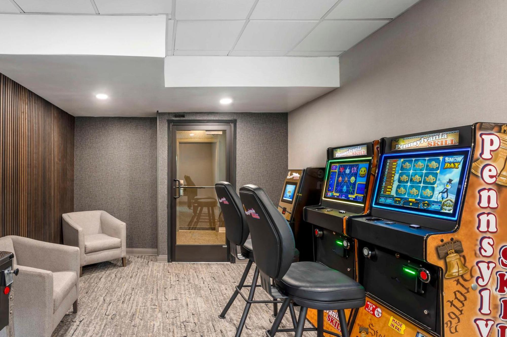 Best Western Plus Heritage Rail Inn & Suites York Bagian luar foto