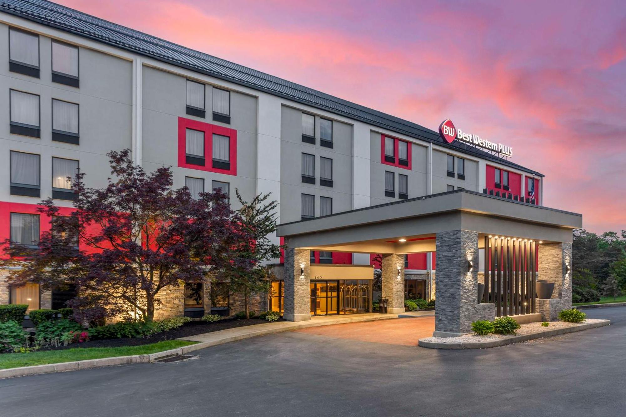 Best Western Plus Heritage Rail Inn & Suites York Bagian luar foto